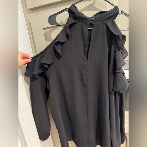 Black Ruffled Cold Shoulder Blouse - Picture 3 of 4